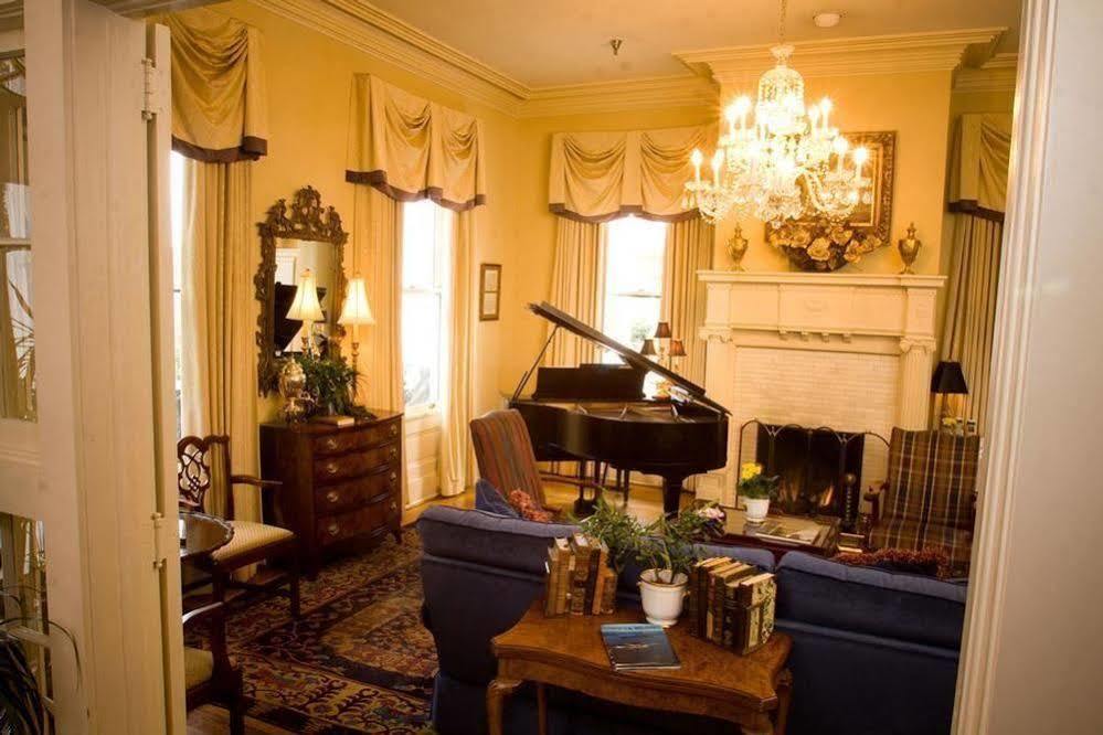 1842 Inn Мейкон Экстерьер фото